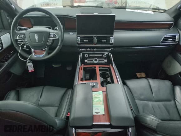 ✅ 2024 Lincoln Navigator Reserve • VIN: 5LMJJ2LG8REL06507 • Лот: 74068274. Опубликован ранее на Copart с пробегом Не указан. Бесплатный доступ к архиву аукционных продаж из США и подробный отчёт об истории автомобиля на DreamBid. Изображение 8.