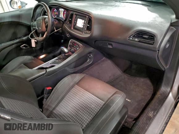 ✅ 2016 Dodge Challenger SXT • VIN: 2C3CDZAG7GH130854 • Lot: 95162515. Listed on Copart with 39,434 mi. Free auction sales archive from the USA and detailed vehicle history report at DreamBid. Image 8.