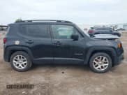 ✅ 2017 Jeep Renegade Latitude • VIN: ZACCJABB4HPG28793 • Lot: 42986404. Wystawiony na IAAI z przebiegiem 112 532 mil. Bezpłatny archiwum sprzedaży aukcyjnych z USA i szczegółowy raport historii pojazdu na DreamBid. Zdjęcie 13.