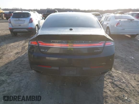✅ 2015 Lincoln MKZ • VIN: 3LN6L2J96FR619104 • Lot: 41794707. Wystawiony na IAAI z przebiegiem 140 899 mil. Bezpłatny archiwum sprzedaży aukcyjnych z USA i szczegółowy raport historii pojazdu na DreamBid. Zdjęcie 16.