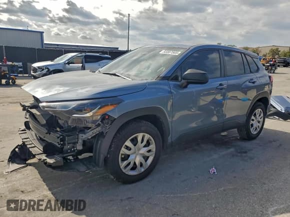 ✅ 2023 Toyota Corolla Cross L • VIN: 7MUAAAAG7PV055643 • Lot: 93307565. Listed on Copart with 32,913 mi. Free auction sales archive from the USA and detailed vehicle history report at DreamBid. Image 1.