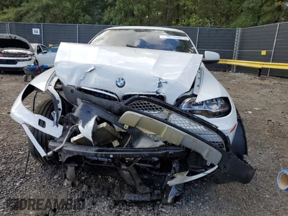 ✅ 2014 BMW X6 xDrive50i • VIN: 5UXFG8C58EL593011 • Lot: 84991045. Listed on Copart with 90,886 mi. Free auction sales archive from the USA and detailed vehicle history report at DreamBid. Image 5.