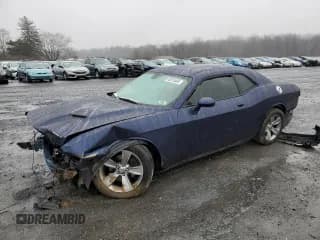 ✅ 2015 Dodge Challenger SXT • VIN: 2C3CDZAG8FH788715 • Lot: 42815403. Wystawiony na Copart z przebiegiem 117 168 mil. Bezpłatny archiwum sprzedaży aukcyjnych z USA i szczegółowy raport historii pojazdu na DreamBid. Zdjęcie 1.