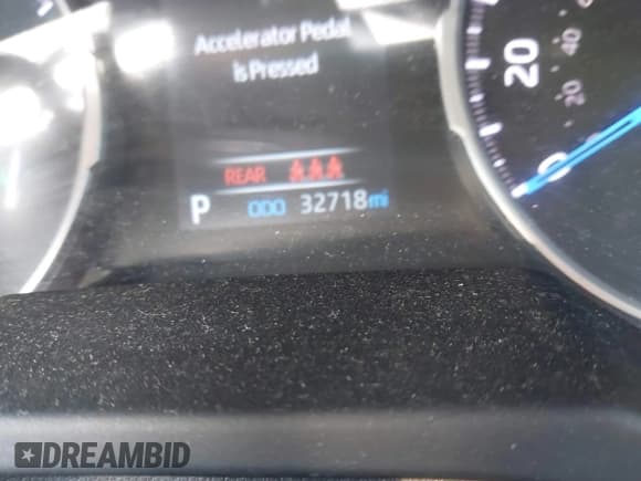 ✅ 2022 Toyota RAV4 Hybrid LE • VIN: JTMMWRFV4ND153925 • Лот: 42636018. Опубликован ранее на IAAI с пробегом 32 718 миль. Бесплатный доступ к архиву аукционных продаж из США и подробный отчёт об истории автомобиля на DreamBid. Изображение 7.