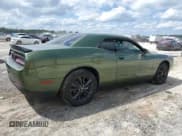 ✅ 2023 Dodge Challenger SXT • VIN: 2C3CDZGG0PH565870 • Lot: 71253634. Wystawiony na Copart z przebiegiem 11 094 mil. Bezpłatny archiwum sprzedaży aukcyjnych z USA i szczegółowy raport historii pojazdu na DreamBid. Zdjęcie 3.