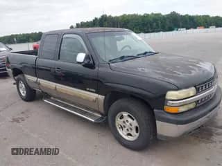 2002 Chevrolet Silverado 1500 LS with VIN 2GCEK19T221282748, listed as a IAAI auction lot 43031672 with 272,337 mi miles and . Bid and sale history available at DreamBid. Image 1.