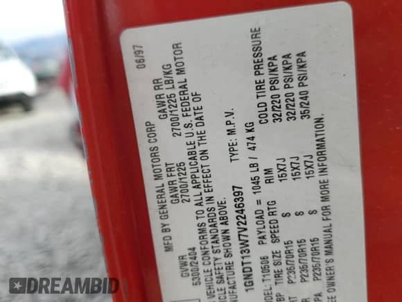 1997 Chevrolet Blazer LS z VIN 1GNDT13W7V2246397, wystawiony jako Copart lot #82279814 z przebiegiem 258 350 mil mil oraz Szkoda całkowita • Salvage title. Historia ofert i sprzedaży dostępna na DreamBid. Obrazek 12.