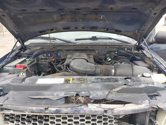 ✅ 2004 Ford F-150 XL • VIN: 2FTRX18W14CA45657 • Лот: 42091900. Опубликован ранее на IAAI с пробегом 193 740 миль. Бесплатный доступ к архиву аукционных продаж из США и подробный отчёт об истории автомобиля на DreamBid. Изображение 10.