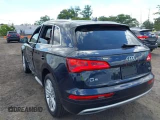 ✅ 2018 Audi Q5 Prestige • VIN: WA1CNAFY0J2099789 • Lot: 43129683. Listed on IAAI with 81,951 mi. Free auction sales archive from the USA and detailed vehicle history report at DreamBid. Image 3.
