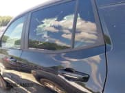 ✅ 2025 Chevrolet Equinox FWD LT • VIN: 3GNAXHEG8SL281854 • Lot: 42880577. Wystawiony na IAAI z przebiegiem 2 792 mil. Bezpłatny archiwum sprzedaży aukcyjnych z USA i szczegółowy raport historii pojazdu na DreamBid. Zdjęcie 14.