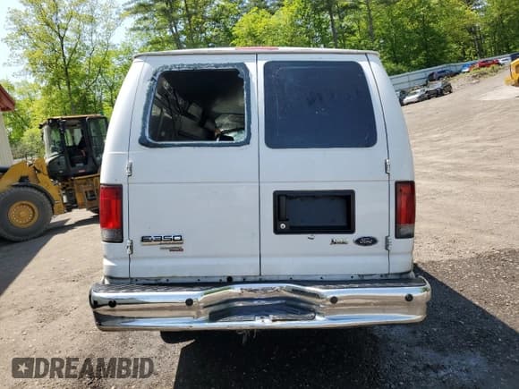 ✅ 2013 Ford Econoline Cargo Commercial • VIN: 1FTSS3EL7DDA41425 • Lot: 59045965. Wystawiony na Copart z przebiegiem Nie podano. Bezpłatny archiwum sprzedaży aukcyjnych z USA i szczegółowy raport historii pojazdu na DreamBid. Zdjęcie 6.