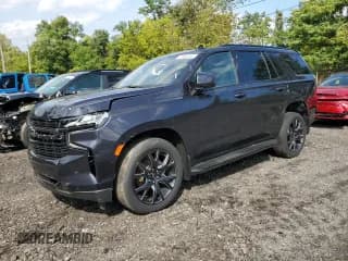 ✅ 2023 Chevrolet Tahoe RST • VIN: 1GNSKRKD9PR297029 • Lot: 71994245. Wystawiony na Copart z przebiegiem 41 987 mil. Bezpłatny archiwum sprzedaży aukcyjnych z USA i szczegółowy raport historii pojazdu na DreamBid. Zdjęcie 1.