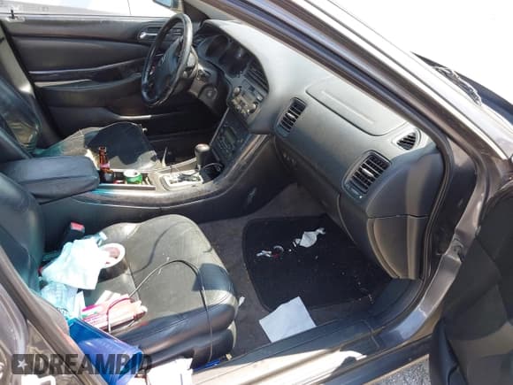 ✅ 2003 Acura TL Type S • VIN: 19UUA56863A006765 • Лот: 42813429. Опубликован ранее на IAAI с пробегом Не указан. Бесплатный доступ к архиву аукционных продаж из США и подробный отчёт об истории автомобиля на DreamBid. Изображение 5.