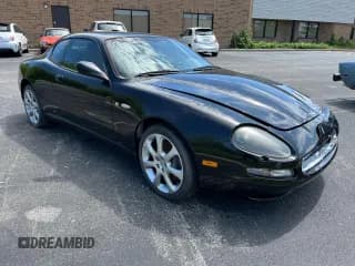✅ 2003 Maserati Coupe • VIN: ZAMBC38A930009066 • Lot: 72115394. Wystawiony na Copart z przebiegiem 58 327 mil. Bezpłatny archiwum sprzedaży aukcyjnych z USA i szczegółowy raport historii pojazdu na DreamBid. Zdjęcie 1.