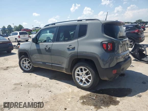 ✅ 2022 Jeep Renegade Latitude • VIN: ZACNJDB17NPN50505 • Lot: 64497215. Listed on Copart with 78,203 mi. Free auction sales archive from the USA and detailed vehicle history report at DreamBid. Image 2.