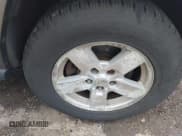 ✅ 2008 Jeep Commander Sport • VIN: 1J8HG48K58C132704 • Lot: 42404163. Listed on IAAI with 109,874 mi. Free auction sales archive from the USA and detailed vehicle history report at DreamBid. Image 12.