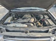 ✅ 2006 Ford Explorer Limited • VIN: 1FMEU75816ZA26172 • Lot: 95816465. Wystawiony na Copart z przebiegiem 193 964 mil. Bezpłatny archiwum sprzedaży aukcyjnych z USA i szczegółowy raport historii pojazdu na DreamBid. Zdjęcie 12.