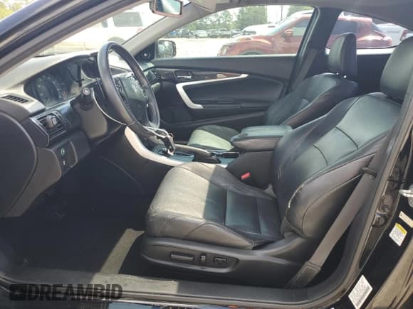 ✅ 2014 Honda Accord EX-L • VIN: 1HGCT2B82EA002550 • Лот: 69567095. Опубликован ранее на Copart с пробегом 116 706 миль. Бесплатный доступ к архиву аукционных продаж из США и подробный отчёт об истории автомобиля на DreamBid. Изображение 7.