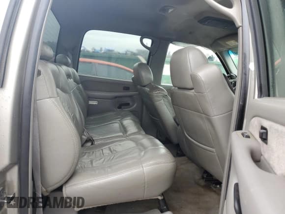 ✅ 2002 GMC Sierra 2500HD SLE • VIN: 1GTHK23152F232350 • Лот: 44607695. Опубликован ранее на Copart с пробегом 243 670 миль. Бесплатный доступ к архиву аукционных продаж из США и подробный отчёт об истории автомобиля на DreamBid. Изображение 10.