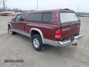 ✅ 2000 Dodge Dakota Sport • VIN: 1B7GG22N4YS709948 • Lot: 41714352. Wystawiony na IAAI z przebiegiem Nie podano. Bezpłatny archiwum sprzedaży aukcyjnych z USA i szczegółowy raport historii pojazdu na DreamBid. Zdjęcie 3.