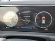 ✅ 2024 Hyundai Tucson SEL • VIN: 5NMJB3DE4RH420850 • Lot: 75567594. Listed on Copart with 3,029 mi. Free auction sales archive from the USA and detailed vehicle history report at DreamBid. Image 9.