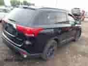 2019 Mitsubishi Outlander SE z VIN JA4AD3A31KZ038526, wystawiony jako IAAI lot #42724186 z przebiegiem 122 247 mil mil oraz . Historia ofert i sprzedaży dostępna na DreamBid. Obrazek 17.