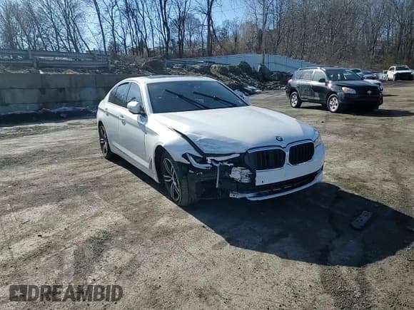 ✅ 2023 BMW 5 Series 530i xDrive • VIN: WBA13BJ04PCM79437 • Лот: 46671715. Опубликован ранее на Copart с пробегом Не указан. Бесплатный доступ к архиву аукционных продаж из США и подробный отчёт об истории автомобиля на DreamBid. Изображение 11.