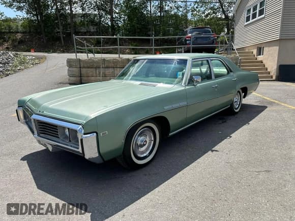 ✅ 1969 Buick LeSabre • VIN: 452699Y231587 • Lot: 62325695. Wystawiony na Copart z przebiegiem 58 469 mil. Bezpłatny archiwum sprzedaży aukcyjnych z USA i szczegółowy raport historii pojazdu na DreamBid. Zdjęcie 1.