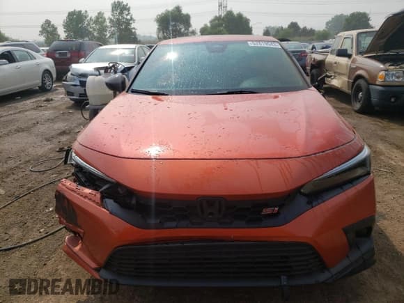 ✅ 2022 Honda Civic Si • VIN: 2HGFE1E5XNH473673 • Lot: 57819543. Listed on Copart with 17,835 mi. Free auction sales archive from the USA and detailed vehicle history report at DreamBid. Image 5.