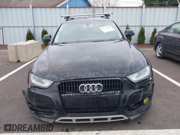 ✅ 2015 Audi allroad A4 Premium Plus • VIN: WA1UFAFL7FA117966 • Лот: 41530094. Опубликован ранее на IAAI с пробегом Не указан. Бесплатный доступ к архиву аукционных продаж из США и подробный отчёт об истории автомобиля на DreamBid. Изображение 11.