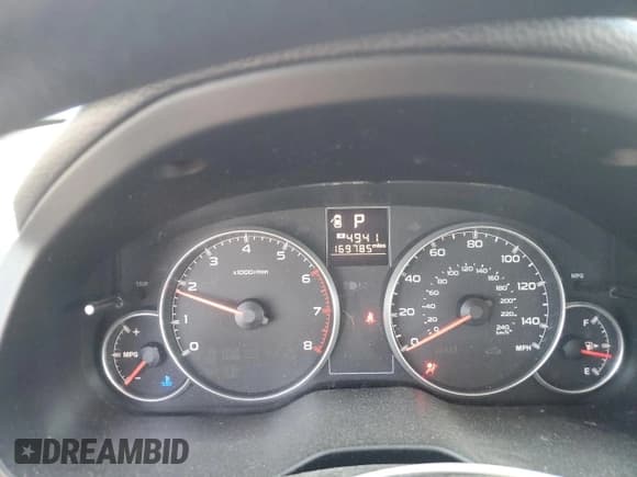 ✅ 2013 Subaru Outback 2.5i • VIN: 4S4BRBAC2D3254246 • Lot: 54066875. Listed on Copart with 169,785 mi. Free auction sales archive from the USA and detailed vehicle history report at DreamBid. Image 9.