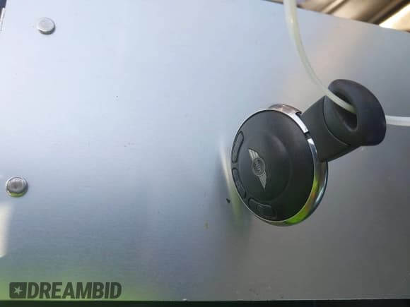 ✅ 2012 MINI Hardtop • VIN: WMWSU3C57CT261972 • Лот: 42965784. Опубликован ранее на IAAI с пробегом 208 929 миль. Бесплатный доступ к архиву аукционных продаж из США и подробный отчёт об истории автомобиля на DreamBid. Изображение 11.