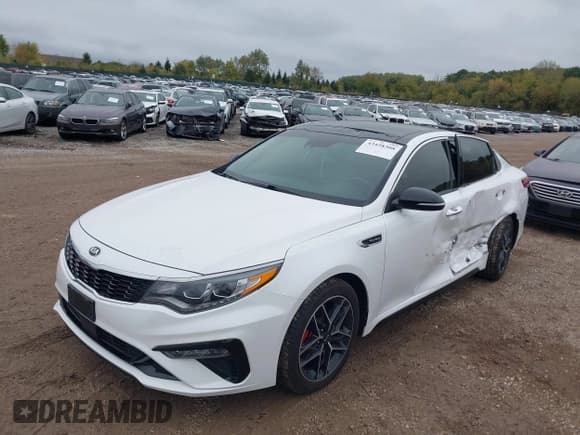 ✅ 2019 Kia Optima SX • VIN: 5XXGW4L22KG323758 • Lot: 43458308. Wystawiony na IAAI z przebiegiem 132 841 mil. Bezpłatny archiwum sprzedaży aukcyjnych z USA i szczegółowy raport historii pojazdu na DreamBid. Zdjęcie 2.