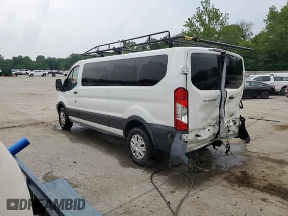 ✅ 2015 Ford Transit XL • VIN: 1FBZX2ZM1FKA62240 • Lot: 60873265. Wystawiony na Copart z przebiegiem 195 271 mil. Bezpłatny archiwum sprzedaży aukcyjnych z USA i szczegółowy raport historii pojazdu na DreamBid. Zdjęcie 2.