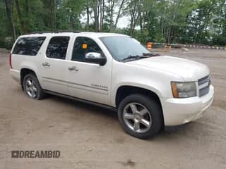 ✅ 2011 Chevrolet Suburban LTZ • VIN: 1GNSKKE32BR303904 • Lot: 42976038. Listed on IAAI with 269,751 mi. Free auction sales archive from the USA and detailed vehicle history report at DreamBid. Image 1.