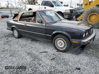 ✅ 1988 BMW 3 Series • VIN: WBABB2305J8860891 • Lot: 41530675. Listed on Copart with 123,974 mi. Free auction sales archive from the USA and detailed vehicle history report at DreamBid. Image 4.