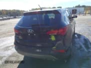 ✅ 2018 Hyundai Santa Fe 2.4L • VIN: 5NMZT3LB7JH080007 • Lot: 43518186. Wystawiony na IAAI z przebiegiem 222 313 mil. Bezpłatny archiwum sprzedaży aukcyjnych z USA i szczegółowy raport historii pojazdu na DreamBid. Zdjęcie 16.