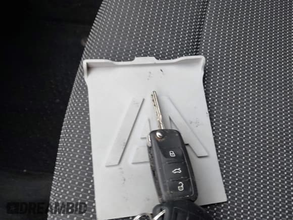 ✅ 2016 Volkswagen Passat S • VIN: 1VWAT7A3XGC040380 • Lot: 43458929. Listed on IAAI with 58,845 mi. Free auction sales archive from the USA and detailed vehicle history report at DreamBid. Image 11.