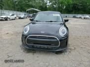 ✅ 2022 MINI Hardtop 4 Door Cooper • VIN: WMW33DK0XN2R83836 • Lot: 60248735. Wystawiony na Copart z przebiegiem 27 226 mil. Bezpłatny archiwum sprzedaży aukcyjnych z USA i szczegółowy raport historii pojazdu na DreamBid. Zdjęcie 13.