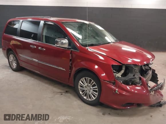 ✅ 2014 Chrysler Town & Country Touring L 30th Anniversary • VIN: 2C4RC1CG0ER237680 • Лот: 42517707. Опубликован ранее на IAAI с пробегом 117 138 миль. Бесплатный доступ к архиву аукционных продаж из США и подробный отчёт об истории автомобиля на DreamBid. Изображение 1.