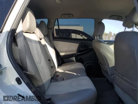 ✅ 2014 Toyota RAV4 • VIN: 2T3YL4DV6EW003480 • Лот: 89577645. Опубликован ранее на Copart с пробегом 49 235 миль. Бесплатный доступ к архиву аукционных продаж из США и подробный отчёт об истории автомобиля на DreamBid. Изображение 10.