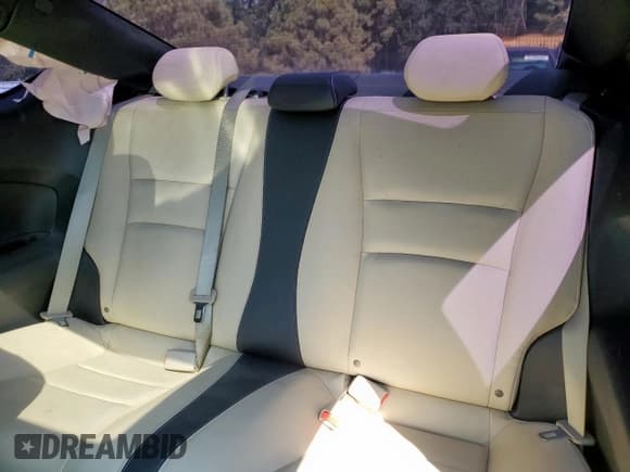 ✅ 2016 Honda Accord EX-L • VIN: 1HGCT2B89GA007991 • Lot: 84660855. Listed on Copart with 95,389 mi. Free auction sales archive from the USA and detailed vehicle history report at DreamBid. Image 10.