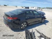 ✅ 2016 Kia Optima SXL Turbo • VIN: 5XXGV4L28GG023698 • Lot: 70423755. Listed on Copart with 71,255 mi. Free auction sales archive from the USA and detailed vehicle history report at DreamBid. Image 3.