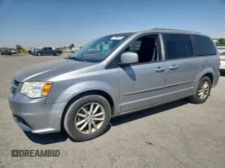 ✅ 2015 Dodge Grand Caravan SXT • VIN: 2C4RDGCG4FR745801 • Lot: 71855195. Wystawiony na Copart z przebiegiem 182 889 mil. Bezpłatny archiwum sprzedaży aukcyjnych z USA i szczegółowy raport historii pojazdu na DreamBid. Zdjęcie 1.