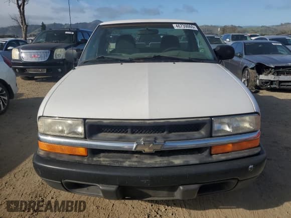 ✅ 1999 Chevrolet S-10 LS • VIN: 1GCCS14X5XK214713 • Lot: 46739065. Listed on Copart with 219,707 mi. Free auction sales archive from the USA and detailed vehicle history report at DreamBid. Image 5.
