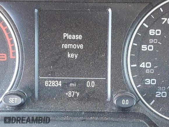 ✅ 2017 Audi Q5 Premium Plus • VIN: WA1L2AFP0HA013977 • Lot: 40137120. Wystawiony na IAAI z przebiegiem 62 834 mil. Bezpłatny archiwum sprzedaży aukcyjnych z USA i szczegółowy raport historii pojazdu na DreamBid. Zdjęcie 15.