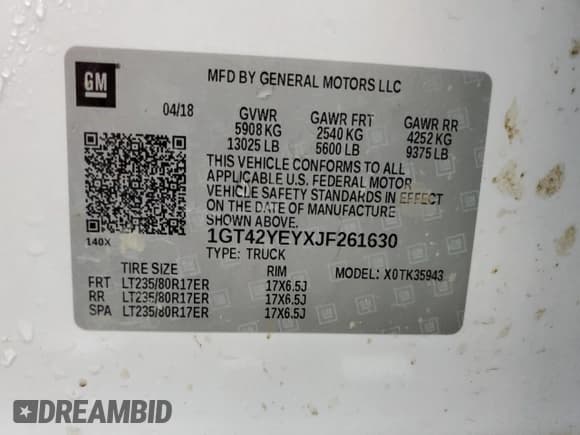 ✅ 2018 GMC Sierra 3500HD Denali • VIN: 1GT42YEYXJF261630 • Lot: 64598444. Wystawiony na Copart z przebiegiem Nie podano. Bezpłatny archiwum sprzedaży aukcyjnych z USA i szczegółowy raport historii pojazdu na DreamBid. Zdjęcie 13.