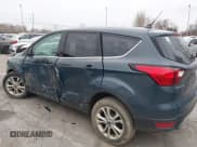 ✅ 2019 Ford Escape SE • VIN: 1FMCU0GD5KUB97930 • Lot: 43737106. Wystawiony na IAAI z przebiegiem 181 175 mil. Bezpłatny archiwum sprzedaży aukcyjnych z USA i szczegółowy raport historii pojazdu na DreamBid. Zdjęcie 14.