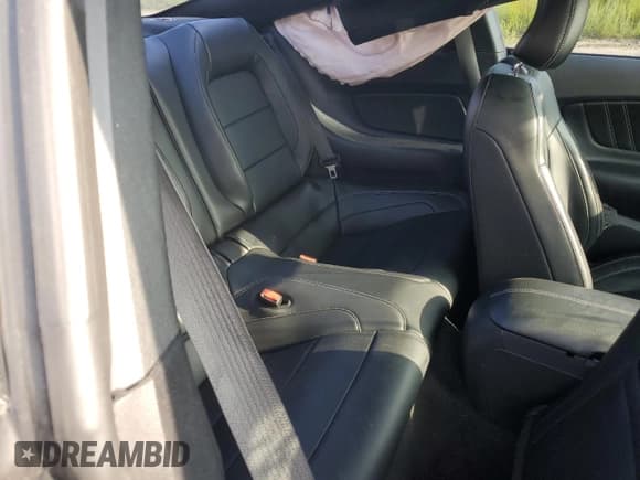 ✅ 2015 Ford Mustang GT • VIN: 1FA6P8CF9F5317863 • Lot: 60320295. Wystawiony na Copart z przebiegiem 51 472 mil. Bezpłatny archiwum sprzedaży aukcyjnych z USA i szczegółowy raport historii pojazdu na DreamBid. Zdjęcie 10.