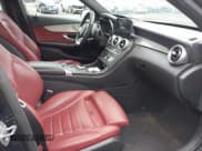 ✅ 2019 Mercedes-Benz C 43 AMG • VIN: 55SWF6EB6KU292794 • Lot: 41624745. Wystawiony na IAAI z przebiegiem 88 881 mil. Bezpłatny archiwum sprzedaży aukcyjnych z USA i szczegółowy raport historii pojazdu na DreamBid. Zdjęcie 5.